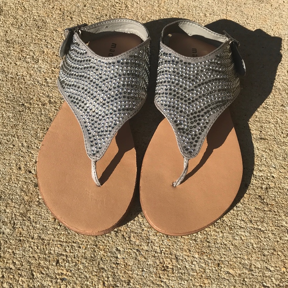 NWOT Madden Girl Silver Studded Thong Sandals